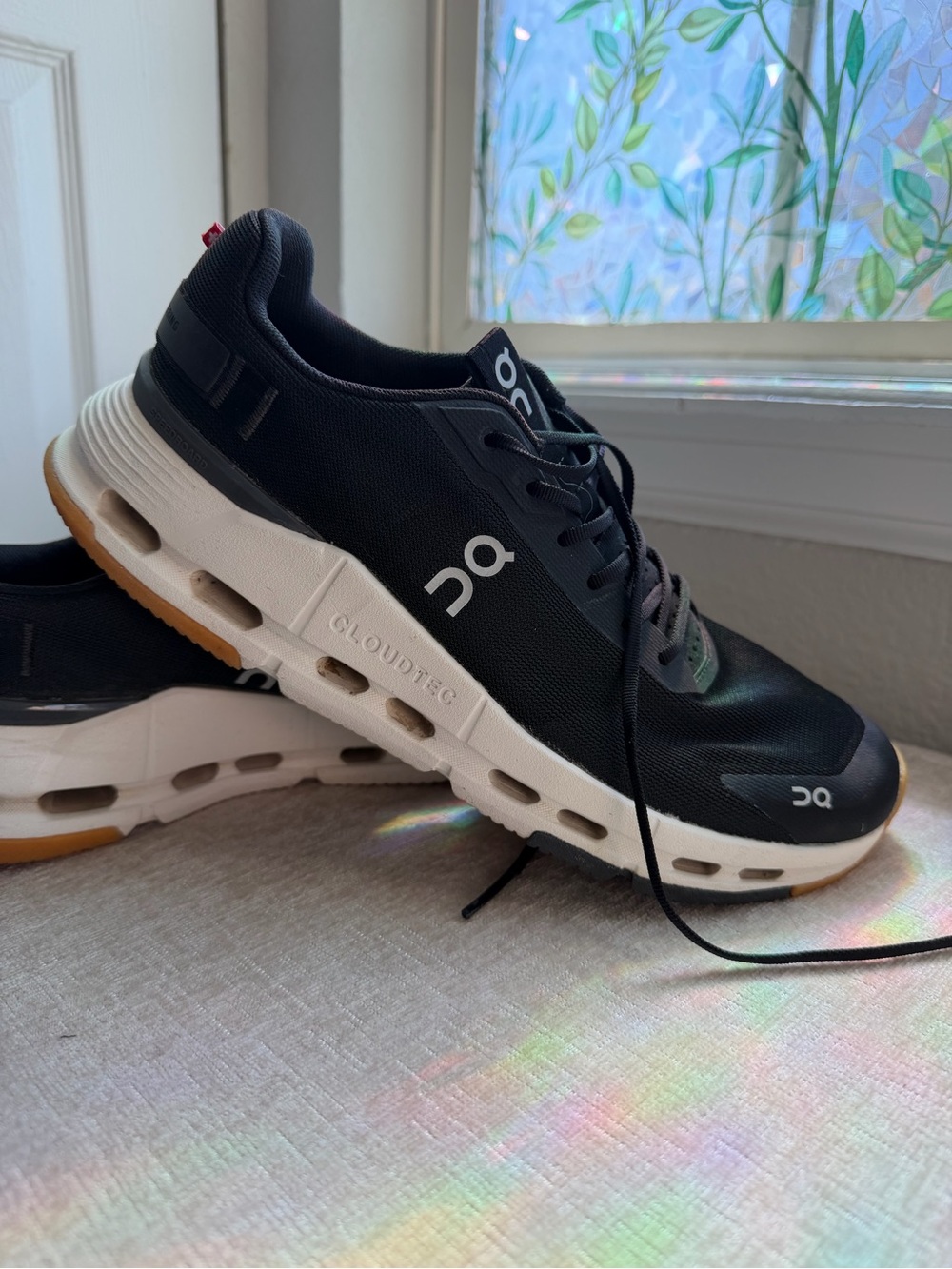 On Cloudnova Form 2 CloudTec Women’s Black Ivory Athletic Shoes Size 9